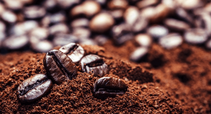 Tips menghilangkan bau di cabin mobil