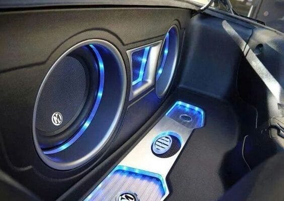 Merakit Kapasitor Audio Mobil dengan Aman