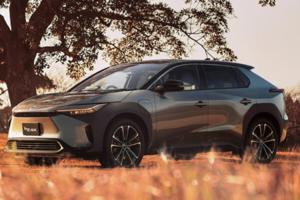 Mobil listrik vs. mobil konvensional perbandingan