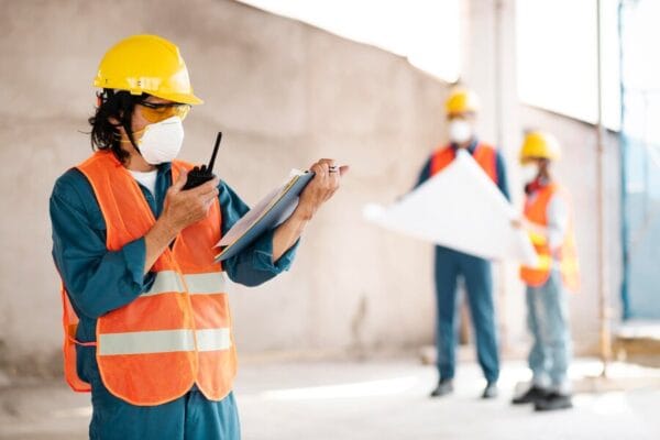 Peranan Pengawasan Proyek yang Sedang Berjalan Peranan Pengawasan Proyek yang Sedang Berjalan