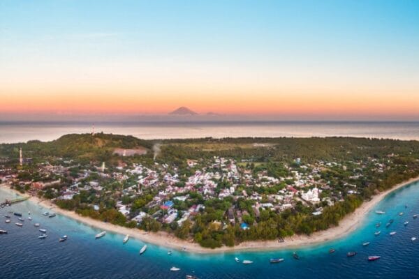 Pesona Pulau Lombok