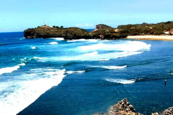 Pulau Rahasia di Indonesia