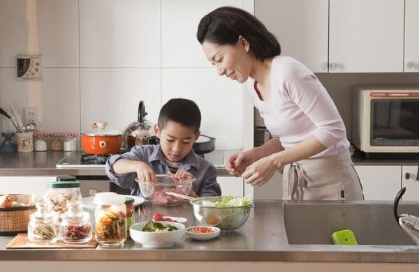 Tips Memasak Lebih Sehat di Rumah: Nikmati Hidangan Lezat Tanpa Kompromi Kesehatan Tips Memasak Lebih Sehat di Rumah